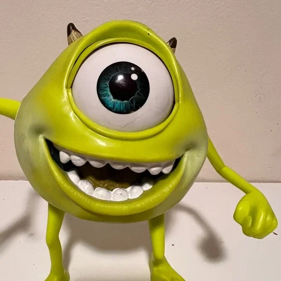 Disneu Hasbro 2001 Monsters Inc Mike Wazowski 8" Talking Figure Green Vintage - Picture 2 of 7